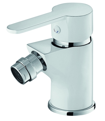 Rubinetto per WC bidet monoforo moderno con doccetta girevole per lavabo