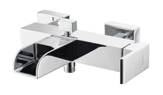 Rubinetti da bagno a cascata con luce a LED a parete con una sola mano calda e fredda