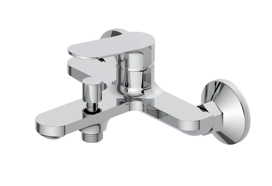 Vasca da bagno Mixer Tap Single Lever Bagno montato a parete Montato in superficie Bagno Mixer doccia montato Chrome 1/2 pollice Showe